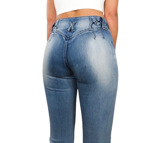 L.A. Concepts Y2k Vintage High Rise Yoke Jeans Bling Tattoo Size 24" - Picture 5 of 11